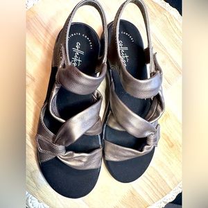 Clark’s Collection Sandals